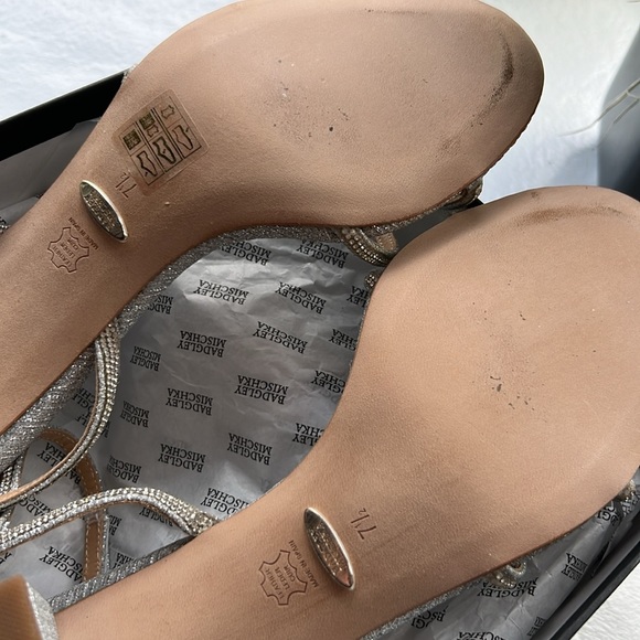 Badgley Mischka Ultima Block Heels - Picture 10 of 15